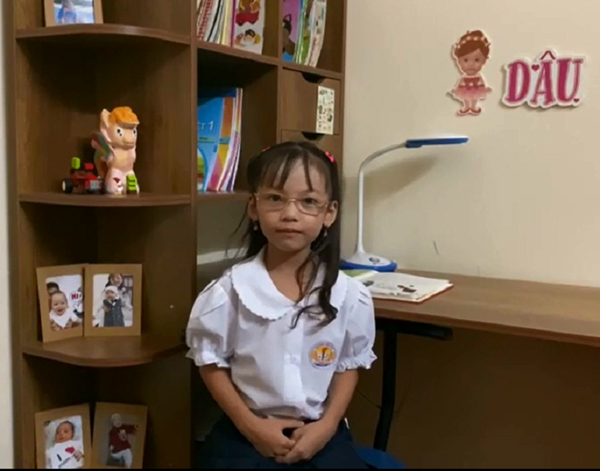 Video  Em yêu trường em  học sinh Thảo Linh lớp 1A4